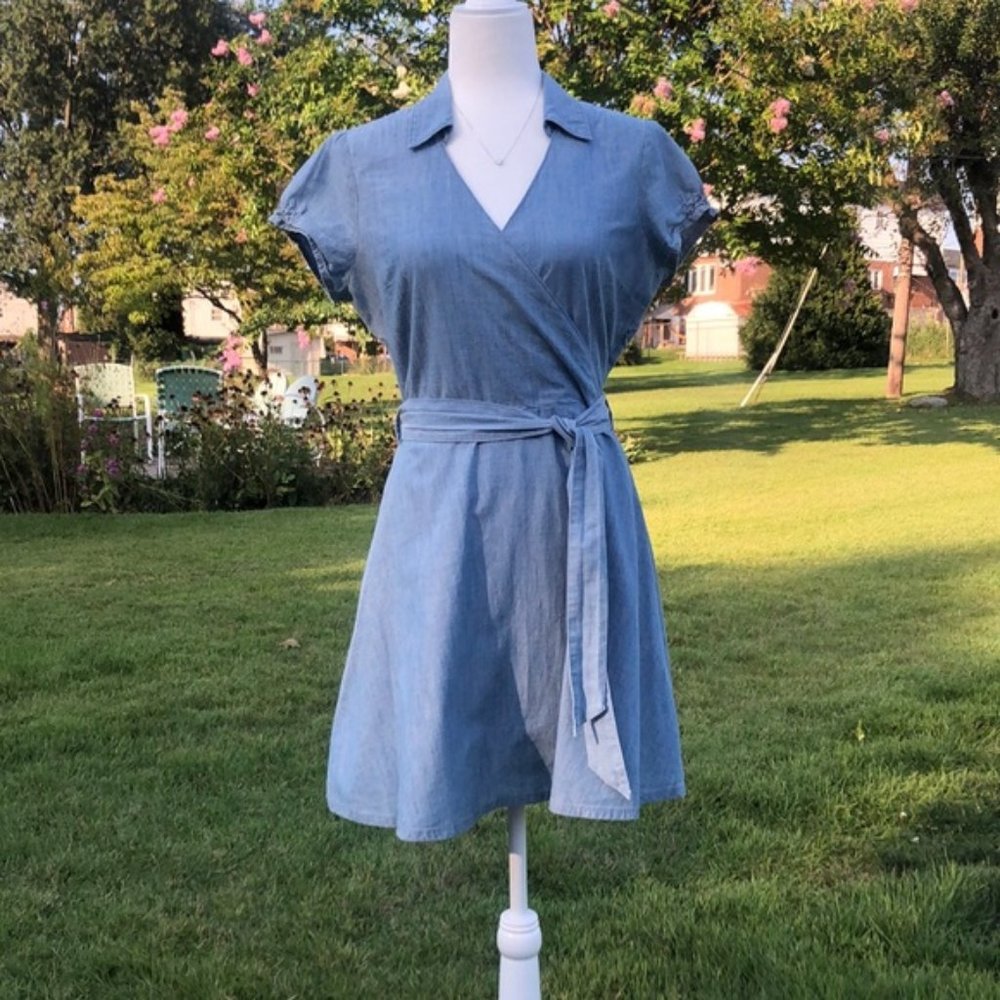 Levi's Denim/Jean Jacket Dress *WITHOUT BELT* Size 6